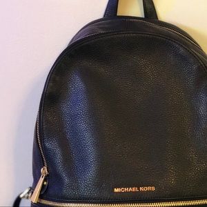 MICHAEL KORS Rhea Small Pebble Leather Backpack